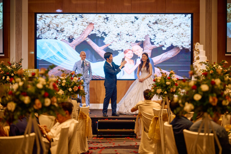 Wedding Entertainment | Stage Magician for Weddings Singapore